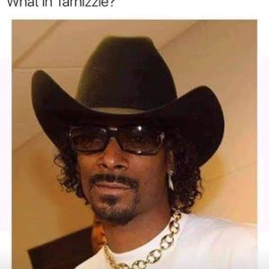 Meet your Posher, Moises